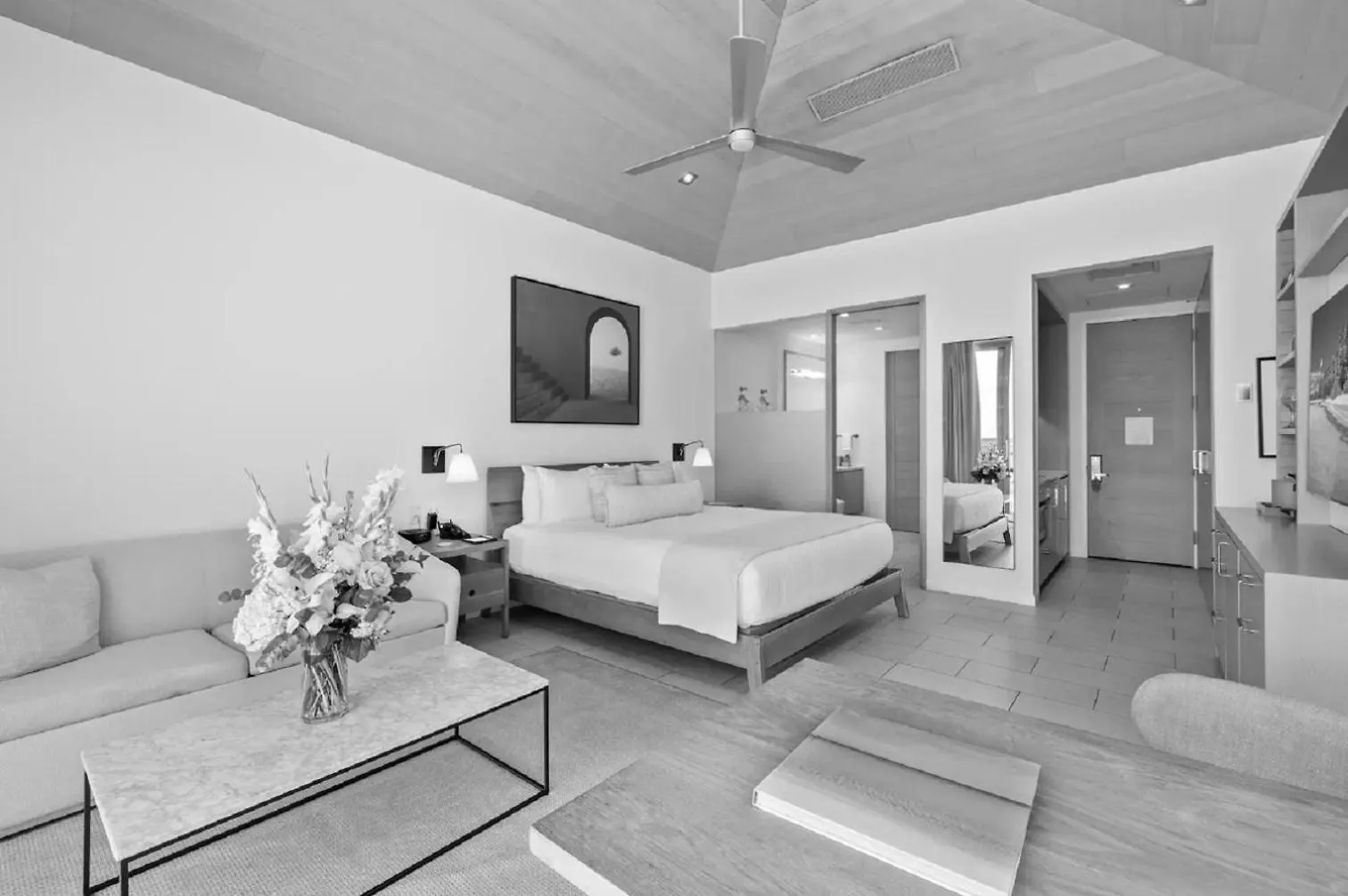 Stunning Beachfront Apartment Providenciales